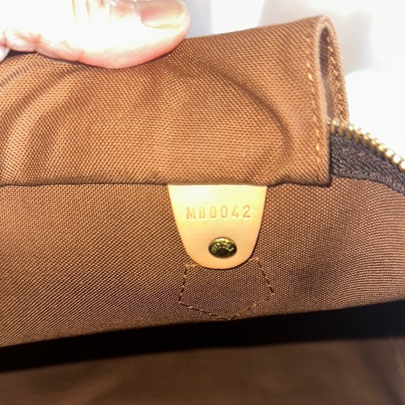 Louis Vuitton Monogram Speedy 35 - Picture 10 of 10